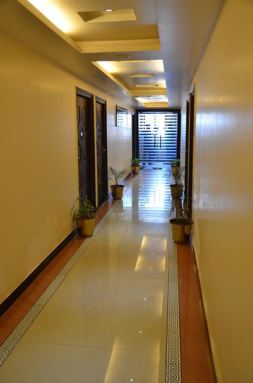 Divine Destination Hotel Varanasi Exterior photo